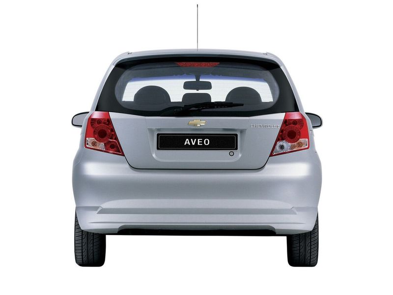 Chevrolet Aveo I، هاتشباك 5 أبواب — منظر خلفي