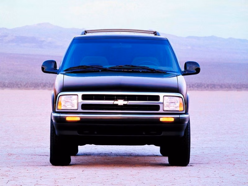 Chevrolet Blazer ثانياً، دفع رباعي 5 أبواب — منظر أمامي