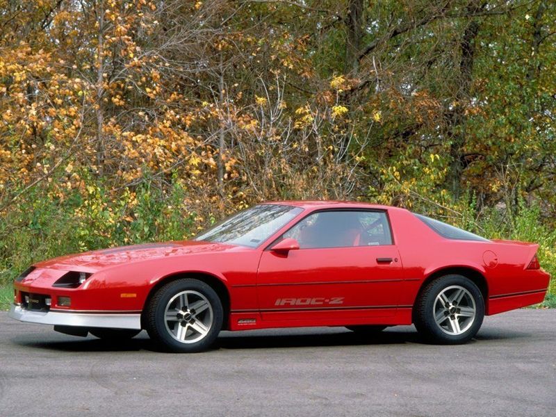 Chevrolet Camaro ثالثاً فيس ليفت، كوبيه — منظر أمامي أيسر