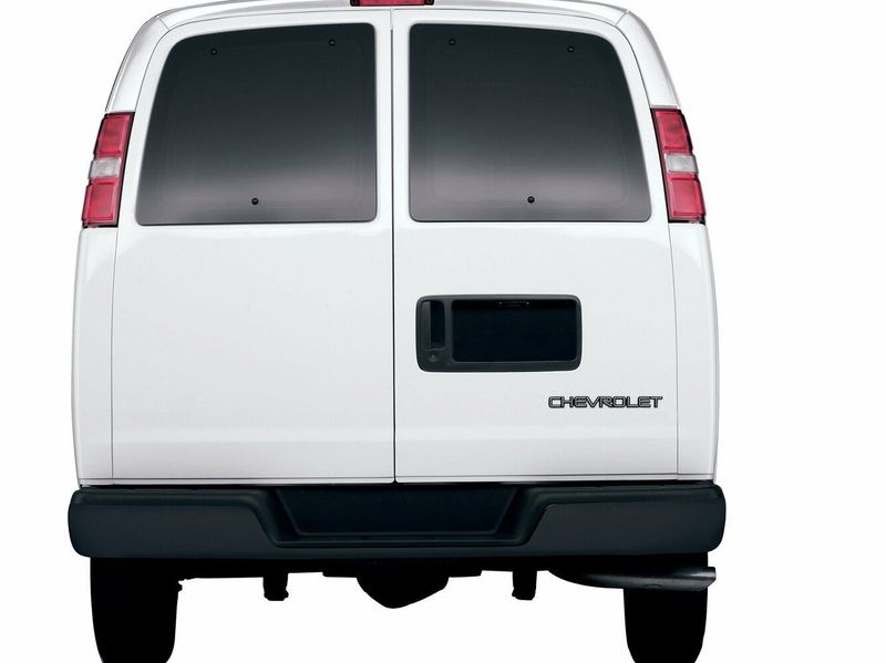 Chevrolet Express ثانياً، ميني فان — منظر خلفي