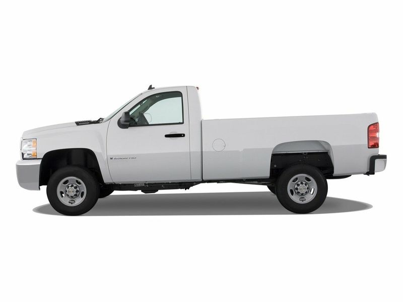Chevrolet Silverado II (GMT900), Пикап одинарная кабина — вид слева