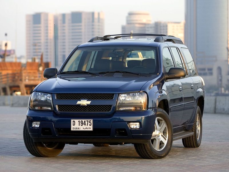 Chevrolet TrailBlazer أنا فيس ليفت، دفع رباعي 5 أبواب EXT — منظر أمامي أيسر