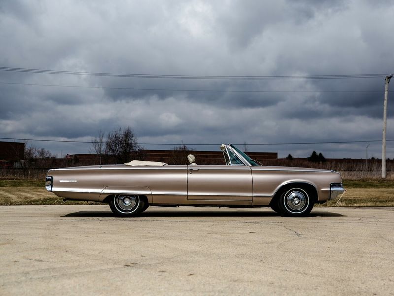 Chrysler 300 Letter Series V (300L), Кабриолет — вид слева