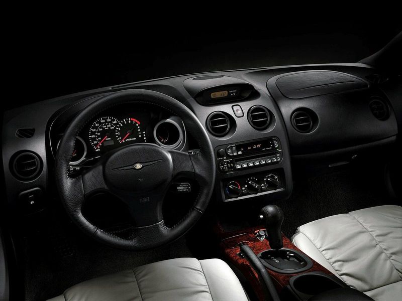 Chrysler Sebring فيس ليفت الثاني، كوبيه — لوحة القيادة