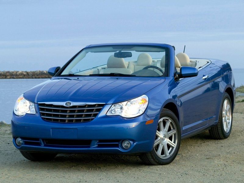 Chrysler Sebring ثالثاً، قابلة للتحويل — منظر أمامي أيمن