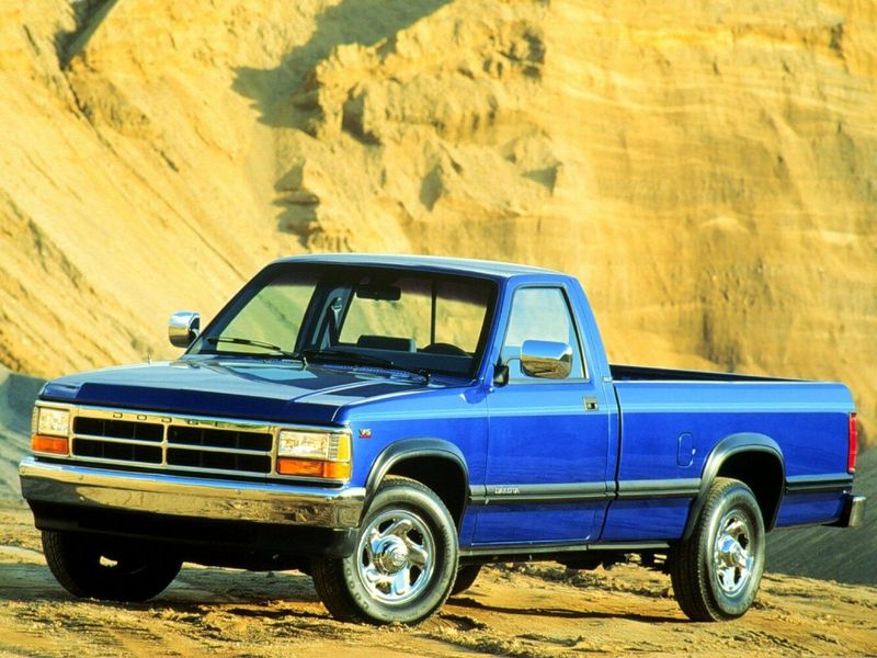 Dodge Dakota I, Пикап одинарная кабина — вид спереди слева