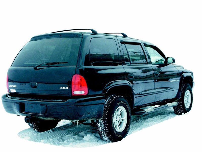 Dodge Durango I، دفع رباعي 5 أبواب — منظر خلفي أيمن