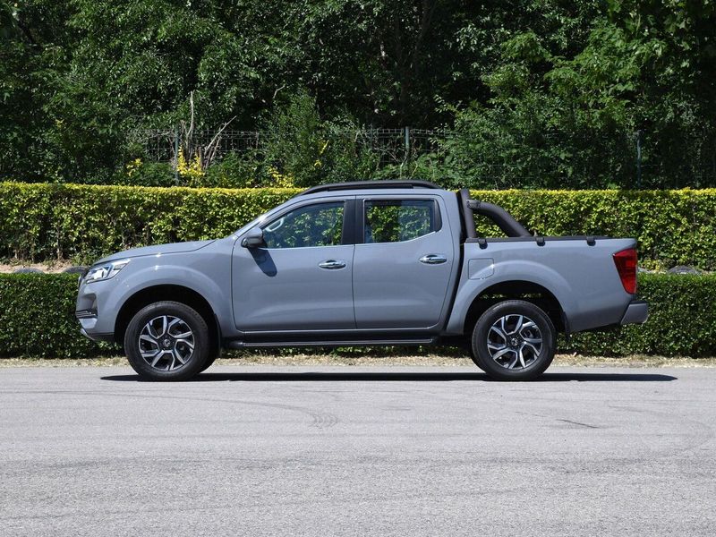 DongFeng Rich 7, Пикап двойная кабина — вид слева