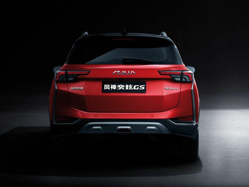 DongFeng Aeolus Yixuan GS, Внедорожник 5 дв. — вид сзади