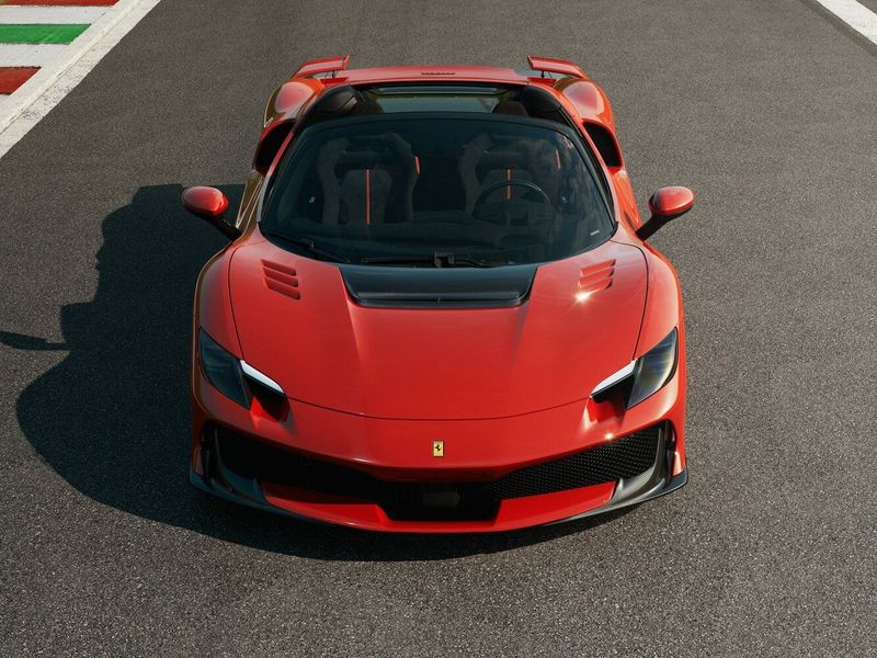 Ferrari 296, Родстер Speciale A — вид спереди