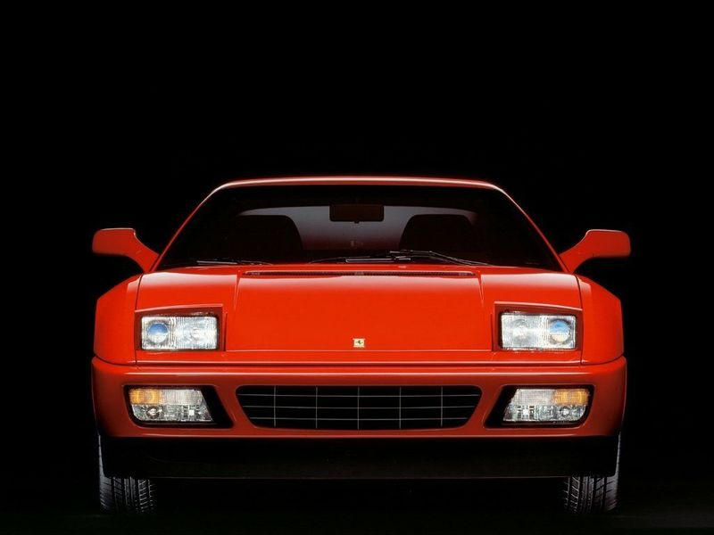 Ferrari 348, Купе — вид спереди