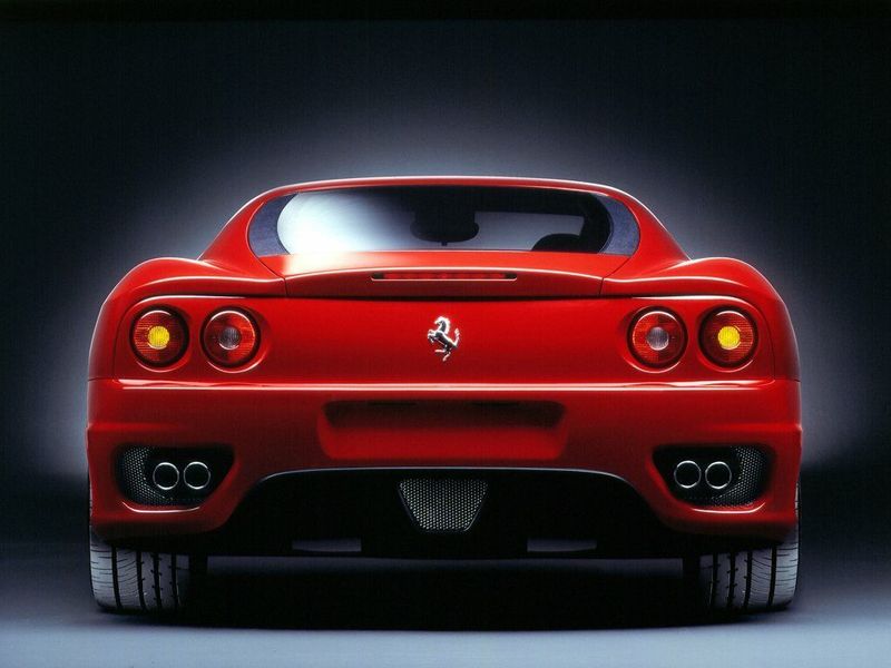 Ferrari 360, Купе Modena — вид сзади