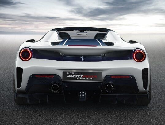 Ferrari 488, Родстер Pista Spider — вид сзади