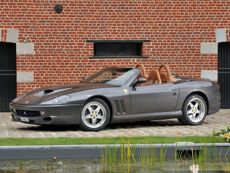 Ferrari 550, Родстер Barchetta — вид спереди слева