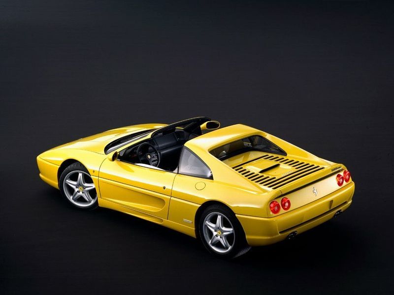 Ferrari F355, Кабриолет GTS — вид сзади в три четверти