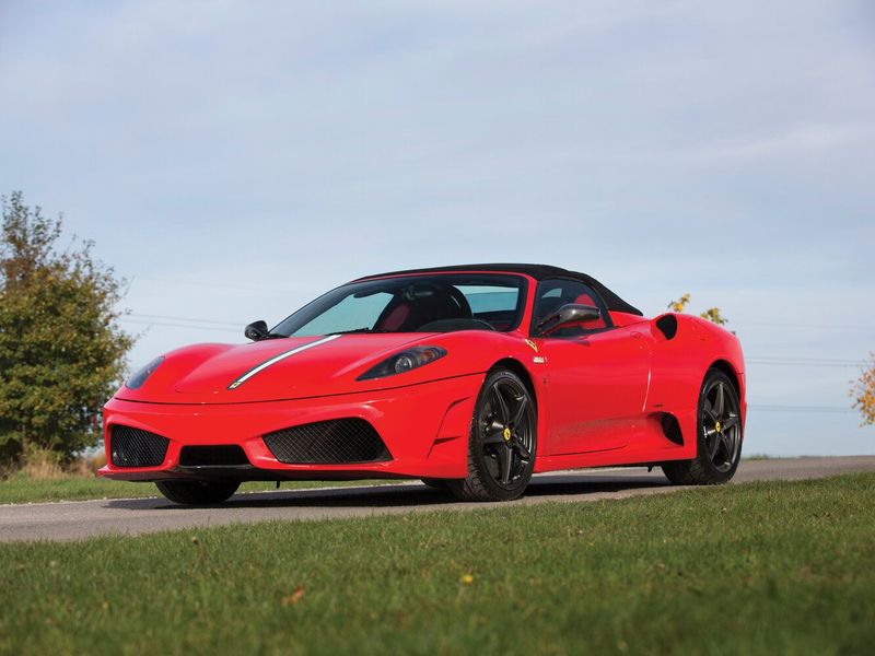 Ferrari F430, Кабриолет Scuderia Spider 16M — вид спереди в три четверти