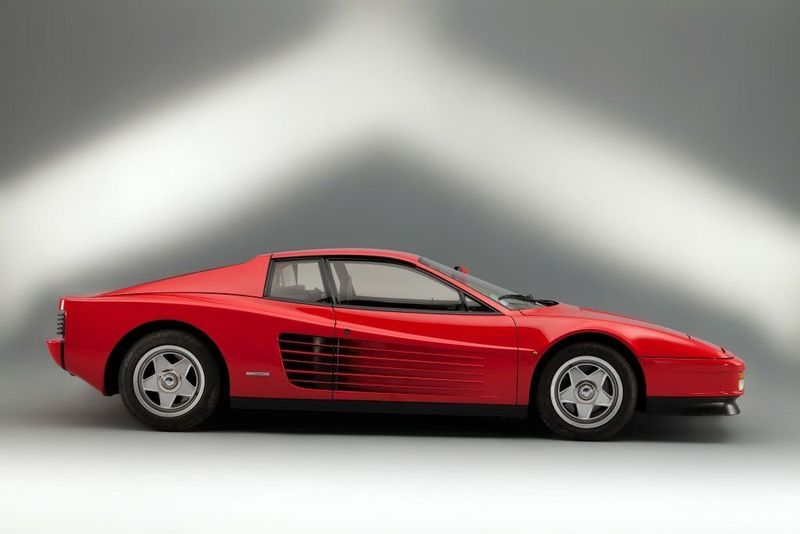 Ferrari Testarossa, Купе — вид справа