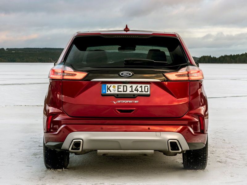 Ford Edge فيس ليفت الثاني، دفع رباعي 5 أبواب — منظر خلفي