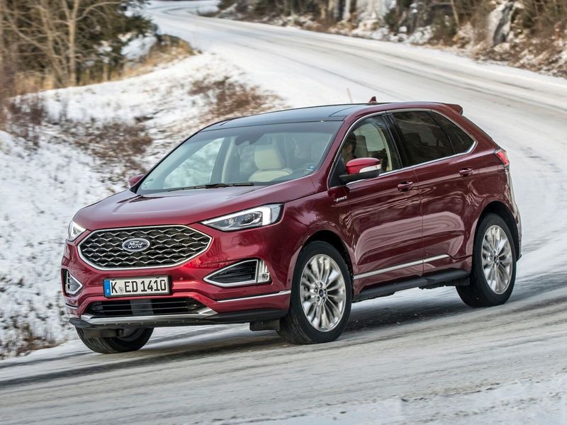 Ford Edge فيس ليفت الثاني، دفع رباعي 5 أبواب — منظر أمامي أيمن