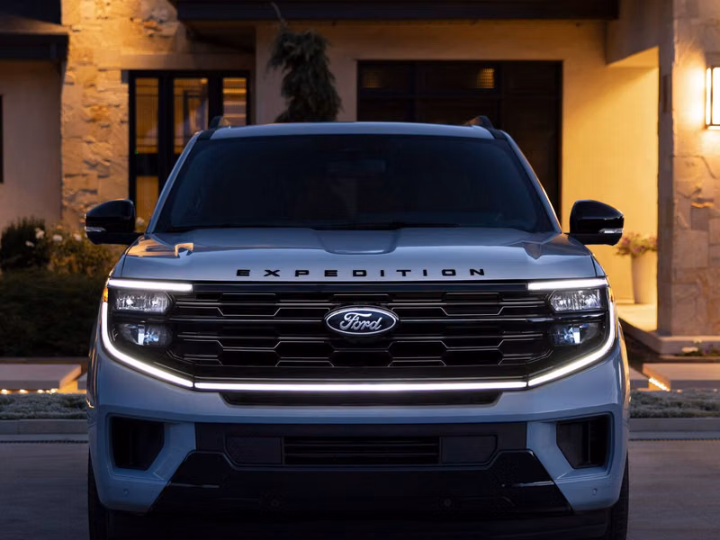 Ford Expedition V, Внедорожник 5 дв. — вид спереди