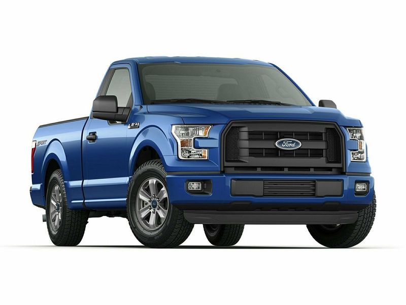 Ford F-150 الثالث عشر، بيك أب بكابينة مفردة Regular Cab — منظر أمامي أيمن