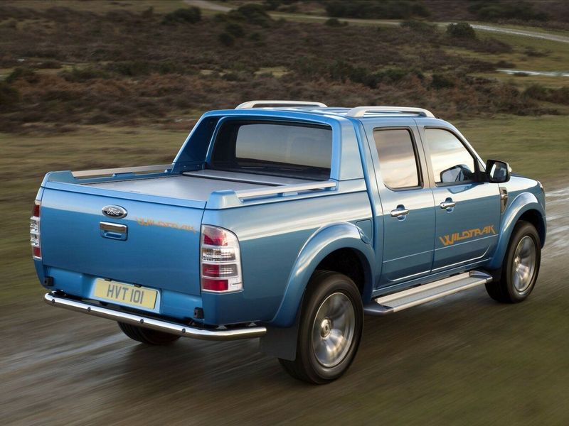 Ford Ranger فيس ليفت الثاني، بيك أب بكابينة مزدوجة Double Cab — منظر خلفي أيمن