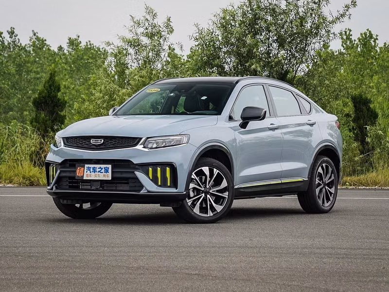 Geely Xingyue I فيس ليفت (S)، دفع رباعي 5 أبواب S — منظر أمامي أيسر
