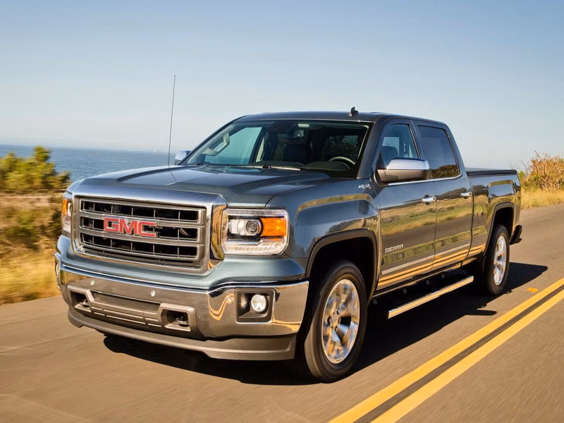 GMC Sierra III (K2XX), Пикап двойная кабина Crew Cab — вид спереди справа