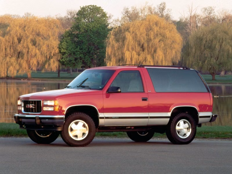 GMC Yukon I (GMT400)، دفع رباعي 3 أبواب — منظر أمامي أيمن