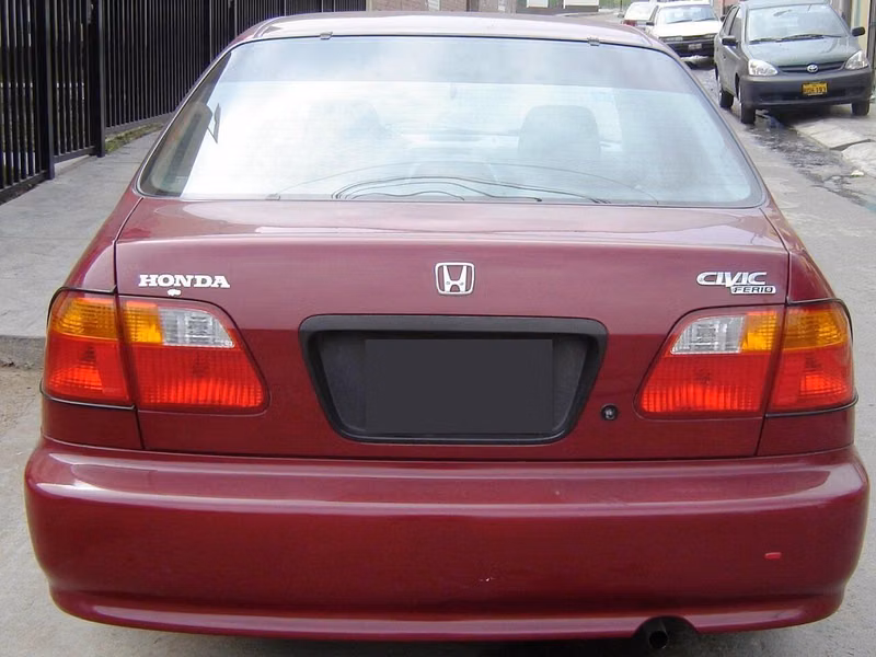 Honda Civic فيس ليفت السادس، سيدان — منظر خلفي