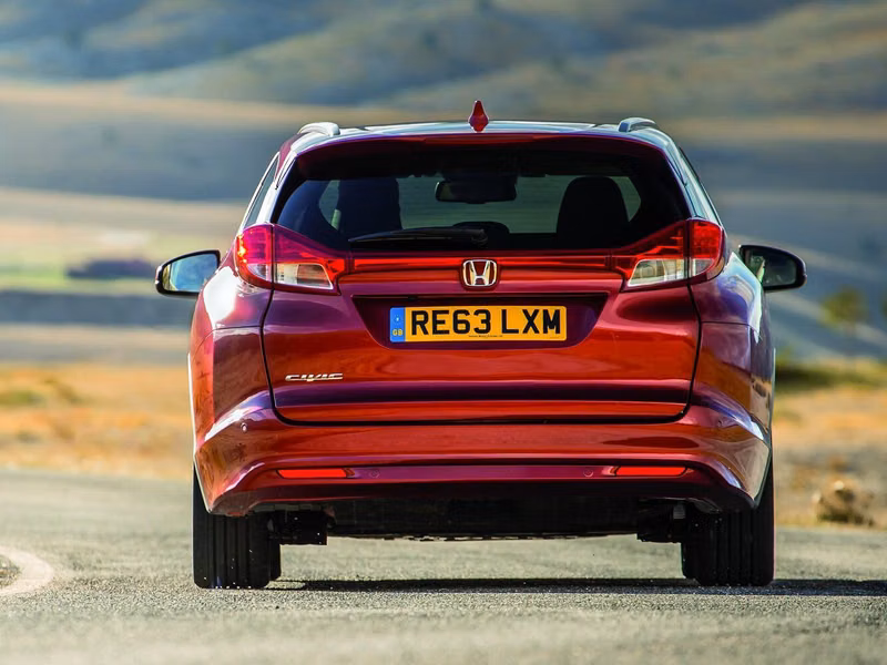 Honda Civic IX, Универсал 5 дв. — вид сзади