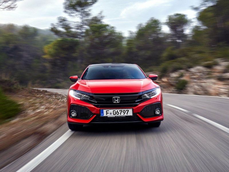 Honda Civic X, Хэтчбек 5 дв. — вид спереди