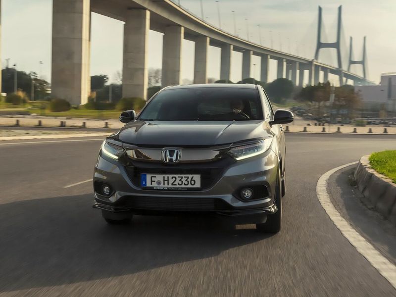 Honda HR-V فيس ليفت الثاني، دفع رباعي 5 أبواب — منظر أمامي