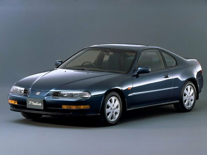 Honda Prelude IV, Купе — вид спереди справа