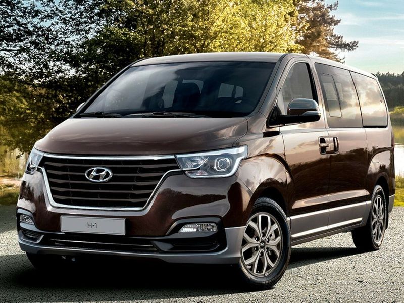 Hyundai H-1 II (TQ) Рестайлинг 2, Минивэн — вид спереди справа