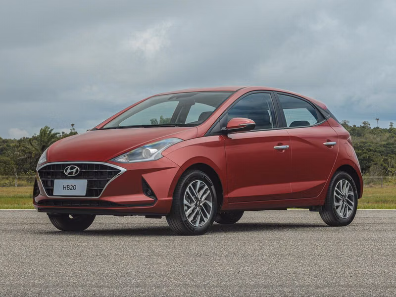 Hyundai HB20 II, Хэтчбек 5 дв. — вид спереди в три четверти