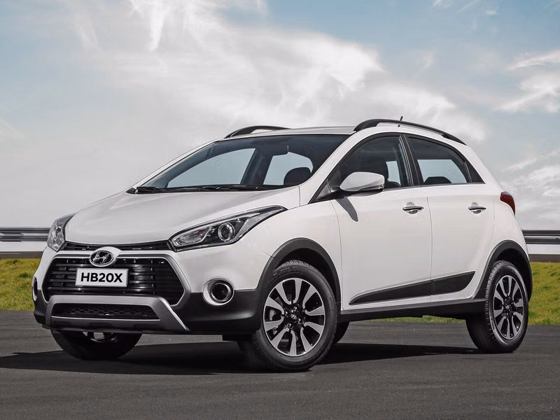 Hyundai HB20 I Рестайлинг, Хэтчбек 5 дв. X — вид спереди в три четверти