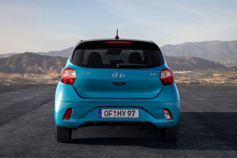 Hyundai i10 ثالثاً، هاتشباك 5 أبواب — منظر خلفي