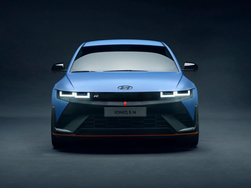 Hyundai IONIQ 5 N، دفع رباعي 5 أبواب — منظر أمامي