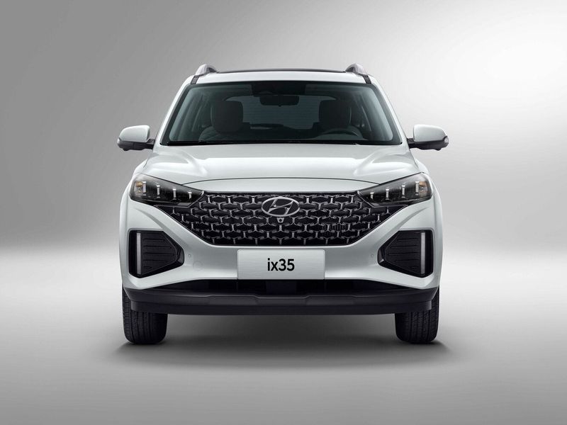 Hyundai ix35 II Рестайлинг, Внедорожник 5 дв. — вид спереди