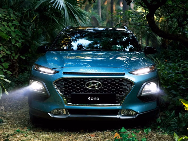 Hyundai Kona I، دفع رباعي 5 أبواب — منظر أمامي