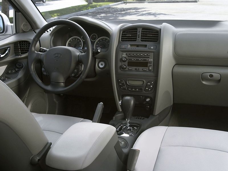 Hyundai Santa Fe Classic, Внедорожник 5 дв. Classic — место водителя