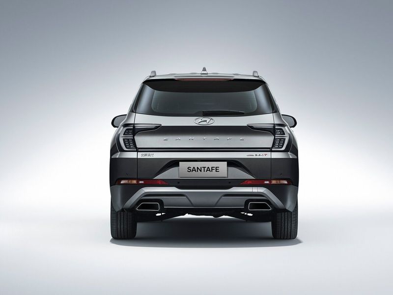 Hyundai Santa Fe فيس ليفت IV (السوق الصيني)، دفع رباعي 5 أبواب — منظر خلفي