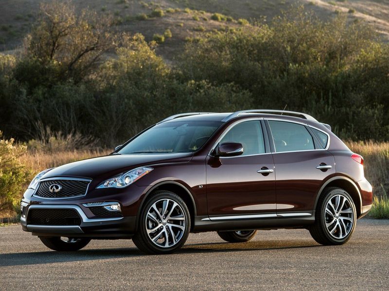 Infiniti QX50 أنا فيس ليفت، دفع رباعي 5 أبواب — منظر أمامي أيمن