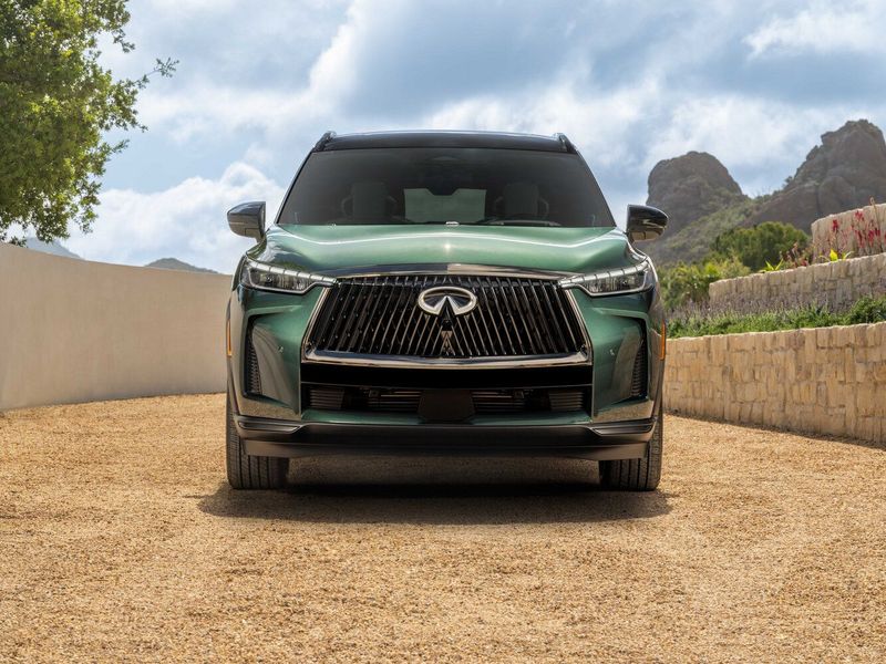 Infiniti QX60 فيس ليفت الثاني، دفع رباعي 5 أبواب — منظر أمامي