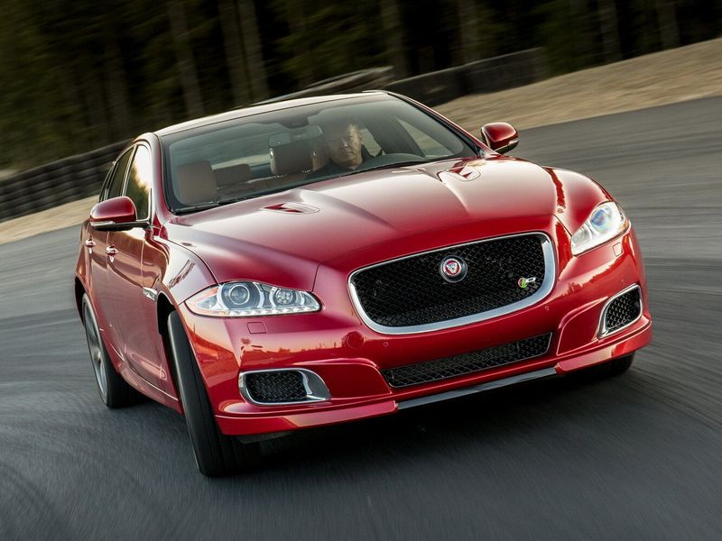 Jaguar XJR IV (X351), Седан — вид спереди справа
