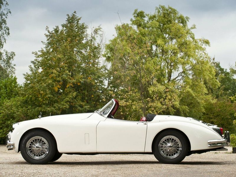 Jaguar XK XK150, Родстер — вид справа