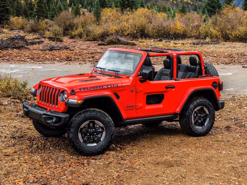 Jeep Wrangler IV (JL)، دفع رباعي 3 أبواب — منظر أمامي أيسر