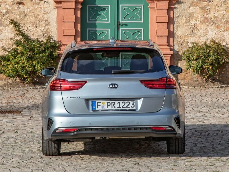 Kia Ceed III, Универсал 5 дв. — вид сзади