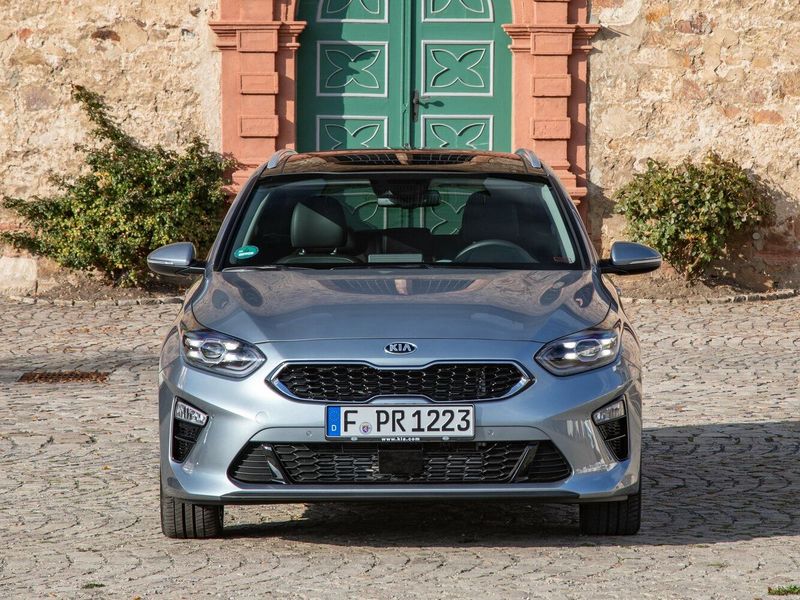Kia Ceed III, Универсал 5 дв. — вид спереди
